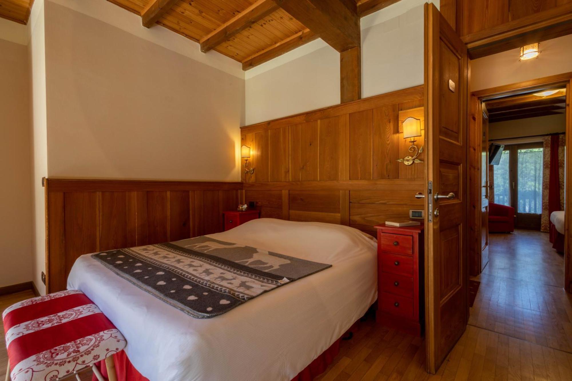 Alpine Forest Hotel Champoluc Kültér fotó