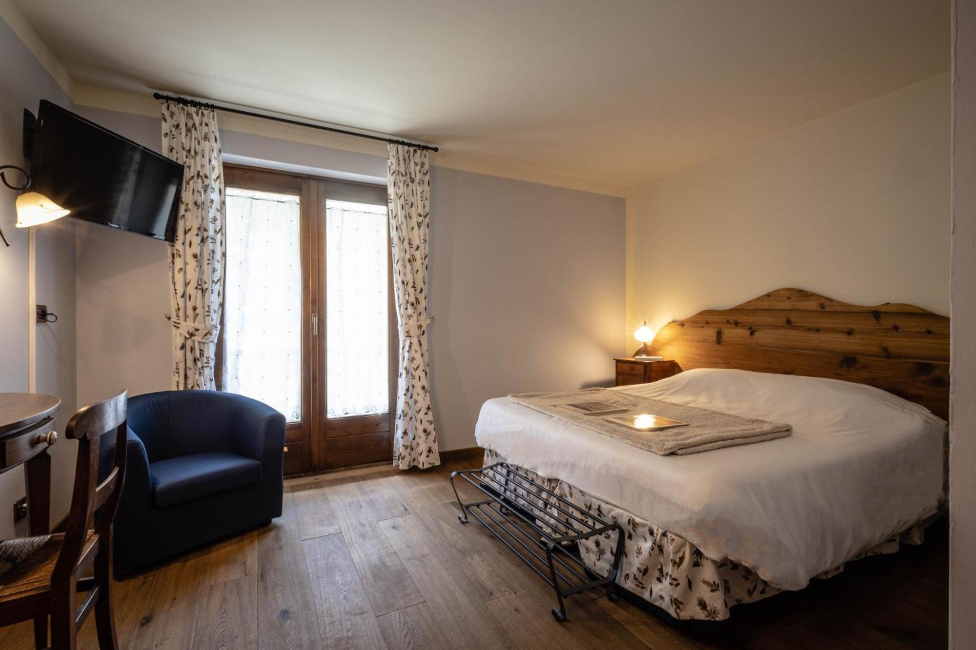 Alpine Forest Hotel Champoluc Kültér fotó